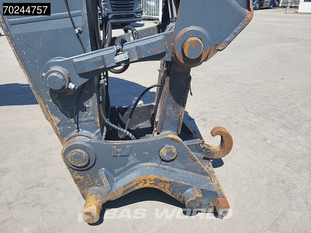 Volvo EC460 B LC UHD - 2X BOOMS