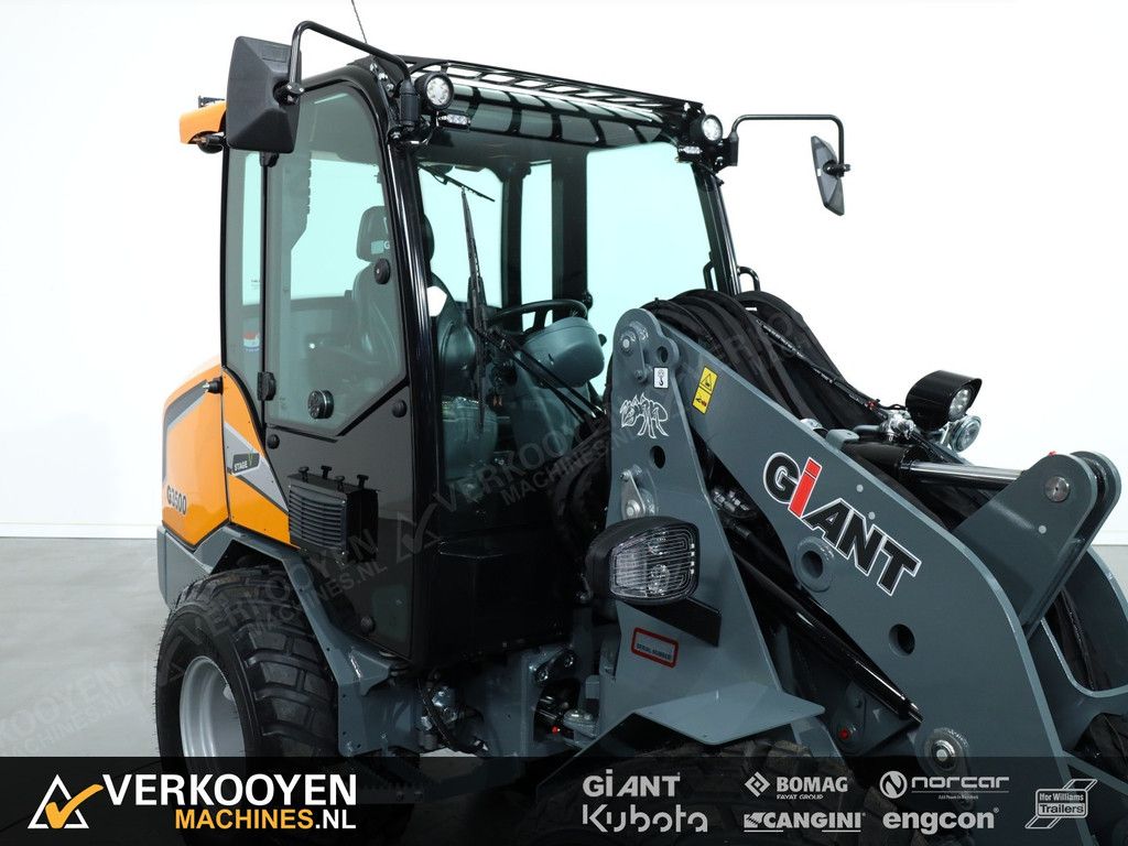2025 Giant G3500 (Cabine) VK10361