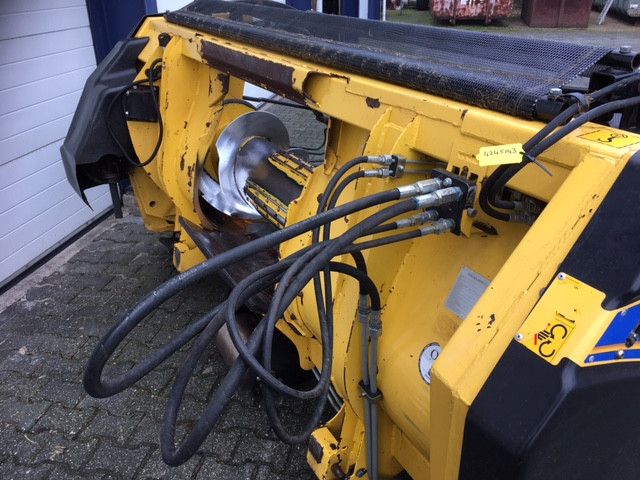 New Holland 270 FPE