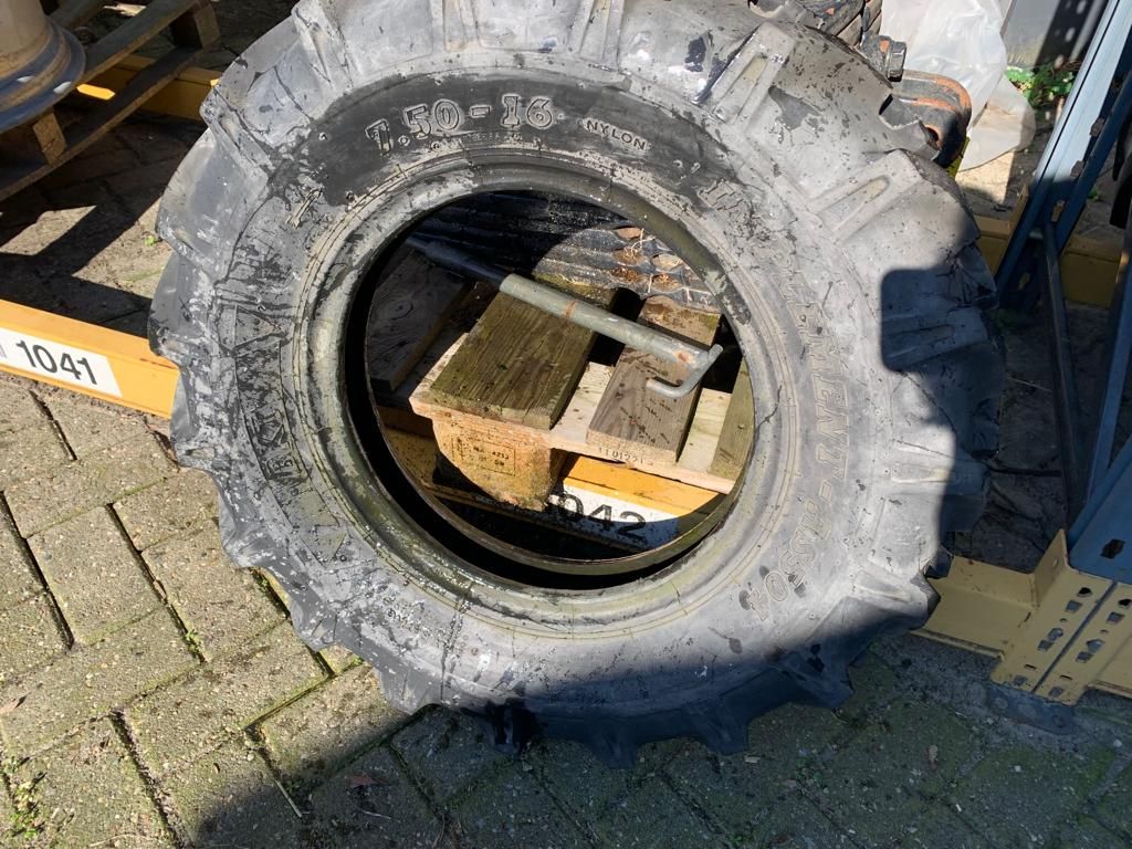 BKT 7.50-16