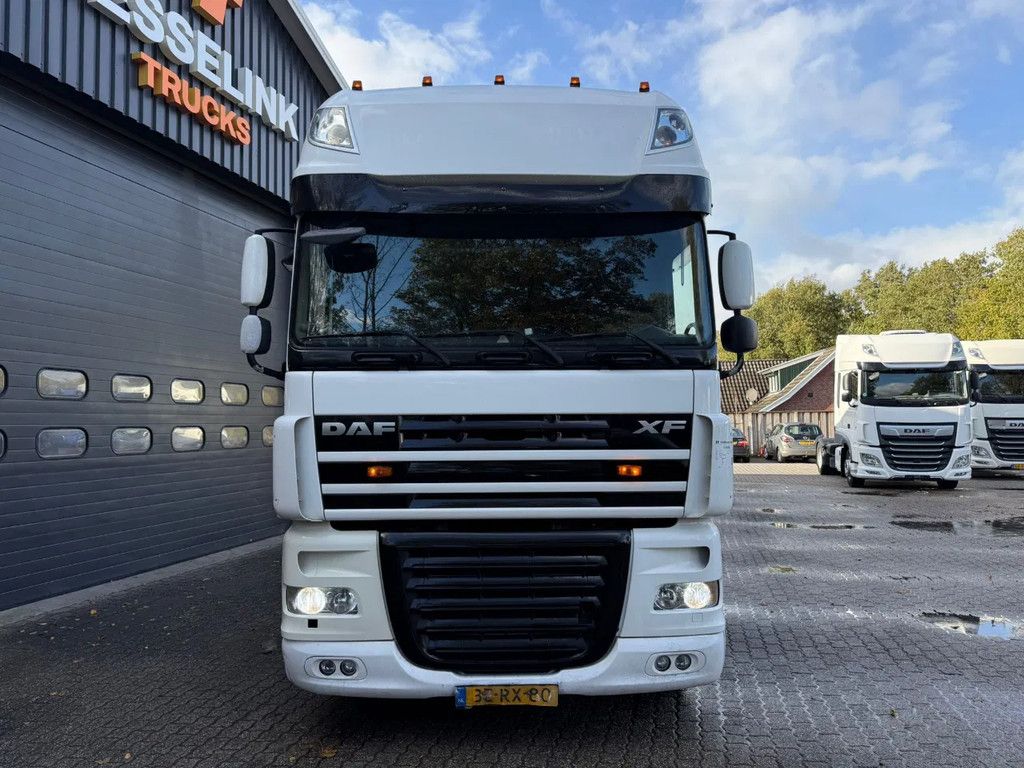 DAF XF 105.460 6X2 FTP Midlift SSC Super Space NL Truck