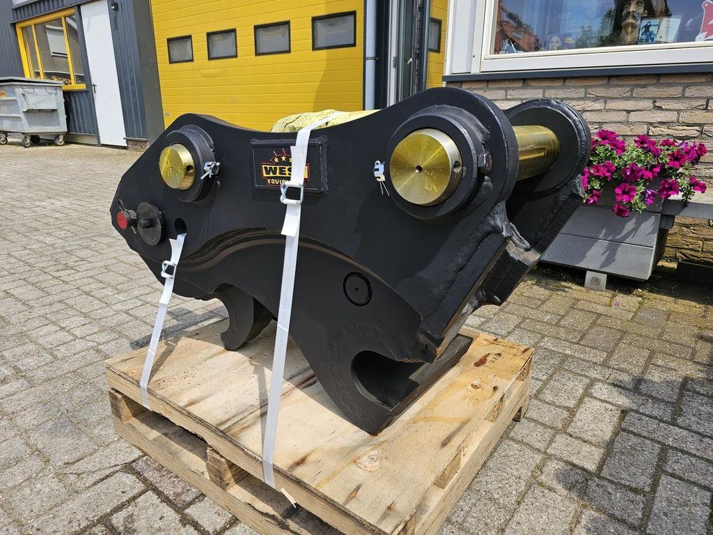 West CAT 336 Tandenbak WE1029