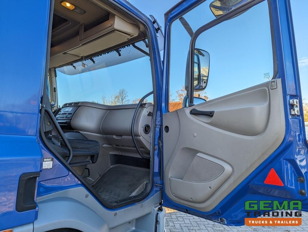 DAF FA CF65.220 4x2 Daycab Euro5 KoelVriesBak 8m - FrigoBlock - Zijdeuren - Compartimenten (V669)