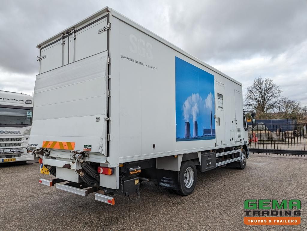 DAF FA LF55.180 4x2 Daycab 15T Euro4 Mobile Office / Camper / Workshop - Manual - Airco - Dhollandia Laadklep 1500KG - 150.000KM (V690)