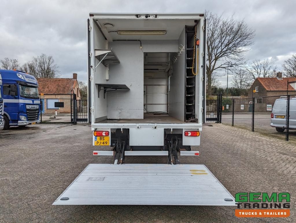 DAF FA LF55.180 4x2 Daycab 15T Euro4 Mobile Office / Camper / Workshop - Manual - Airco - Dhollandia Laadklep 1500KG - 150.000KM (V690)