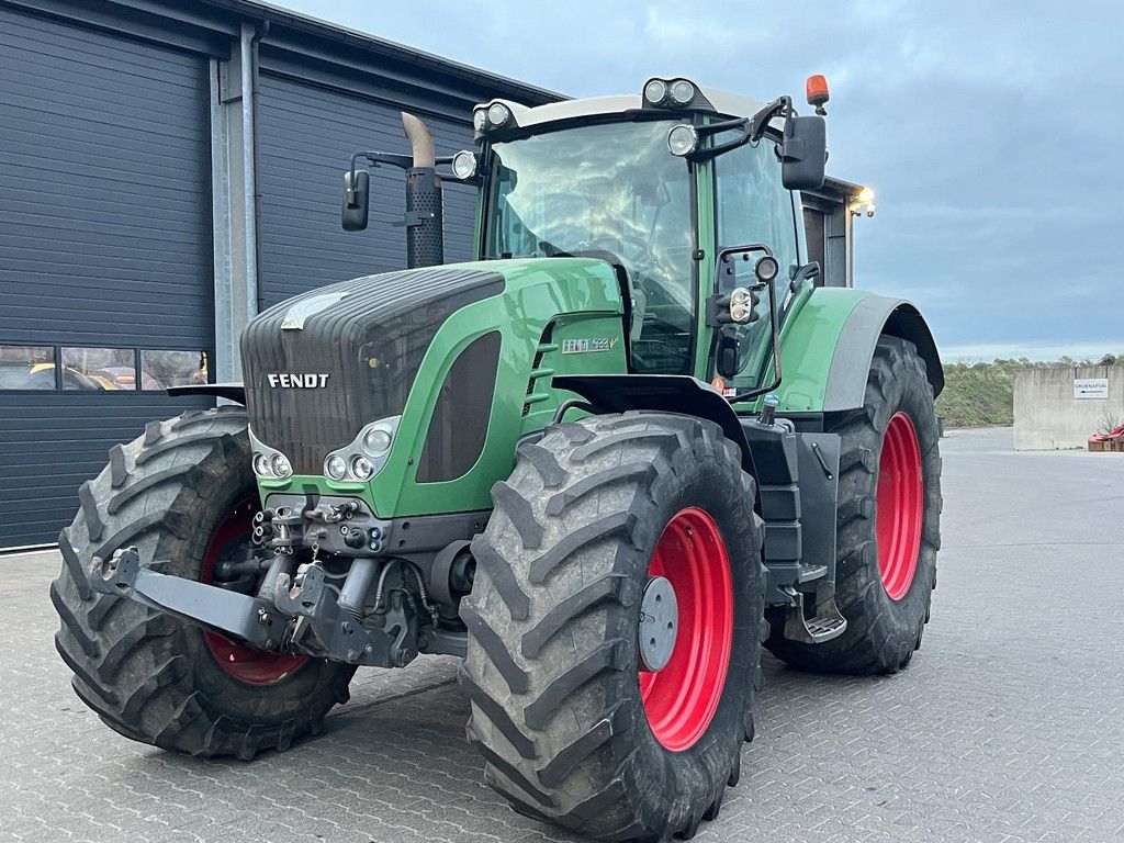 FENDT 933 SCR WG3937