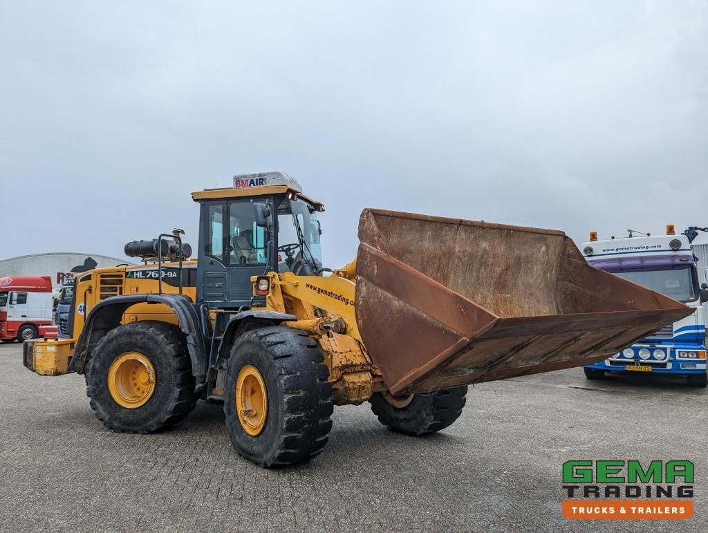 Hyundai HL760-9A Wheelloader - BM-Air overdruk unit - Cummins QSB6.7 - Engine prefilters (M33)