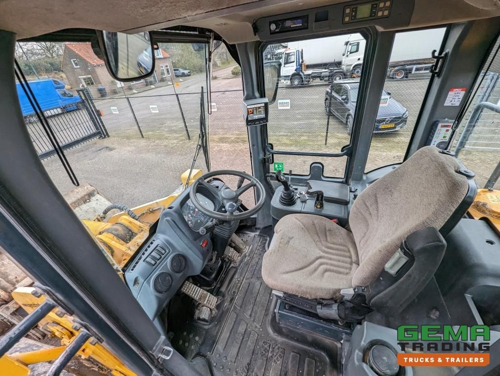 Hyundai HL760-9A Wheelloader - BM-Air overdruk unit - Cummins QSB6.7 - Engine prefilters (M33)