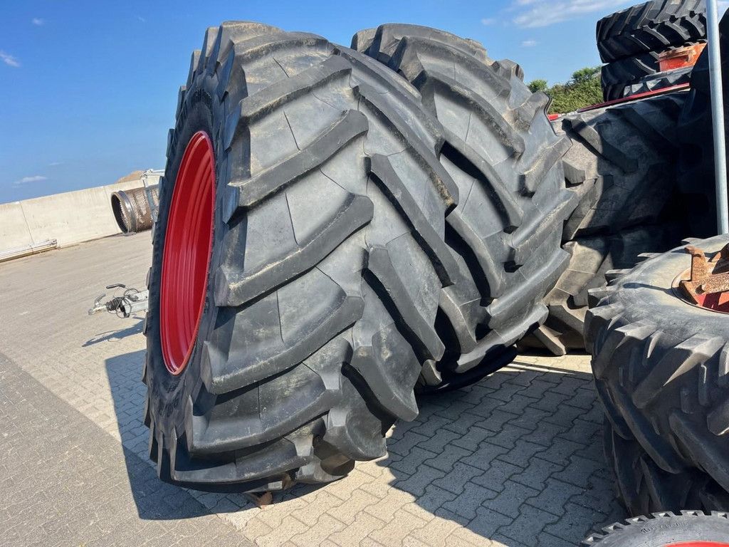 Trelleborg 900/ 60- r 42 wielen WG3985