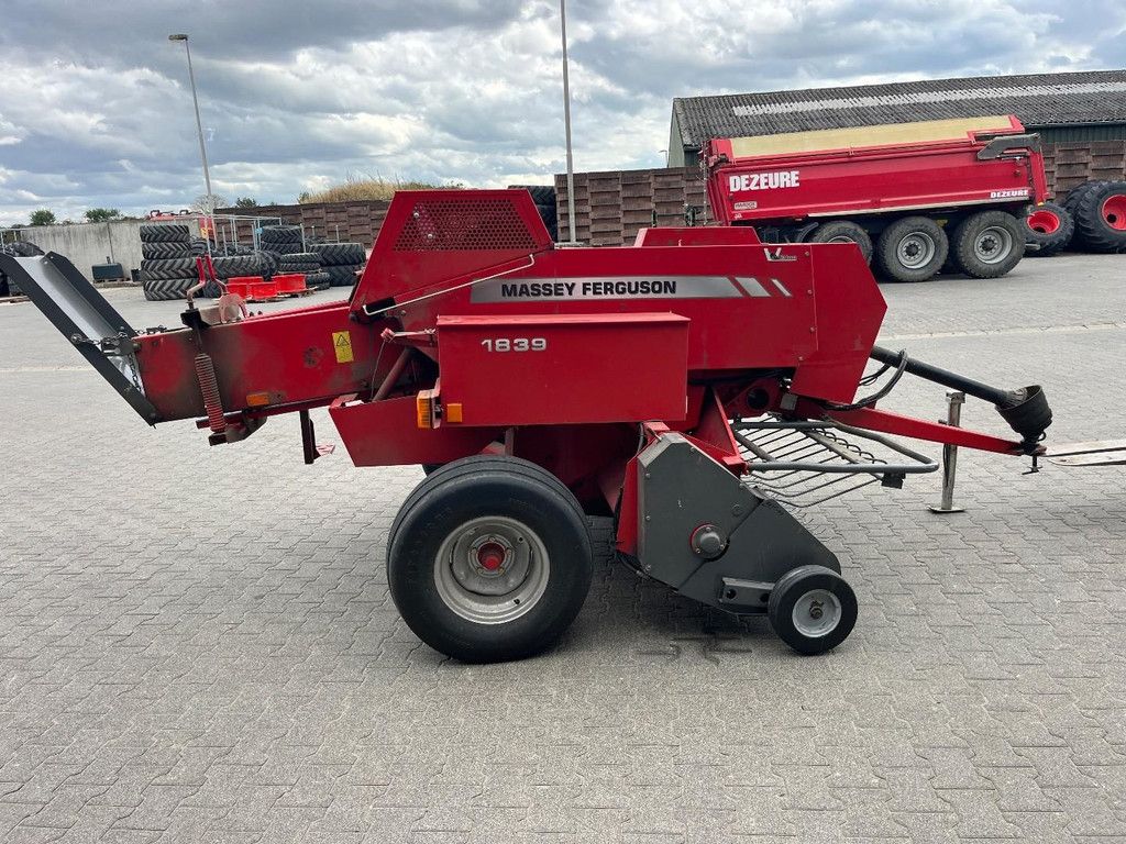 MASSEY FERGUSON 1839 WG4024