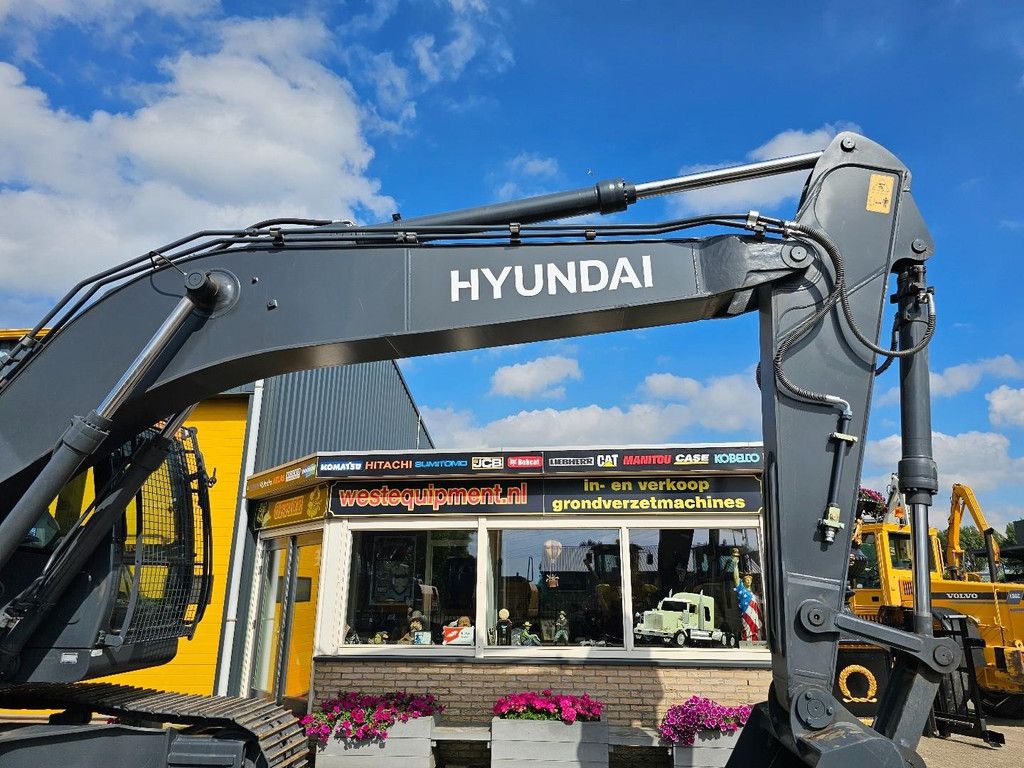 Hyundai R215L WE1322