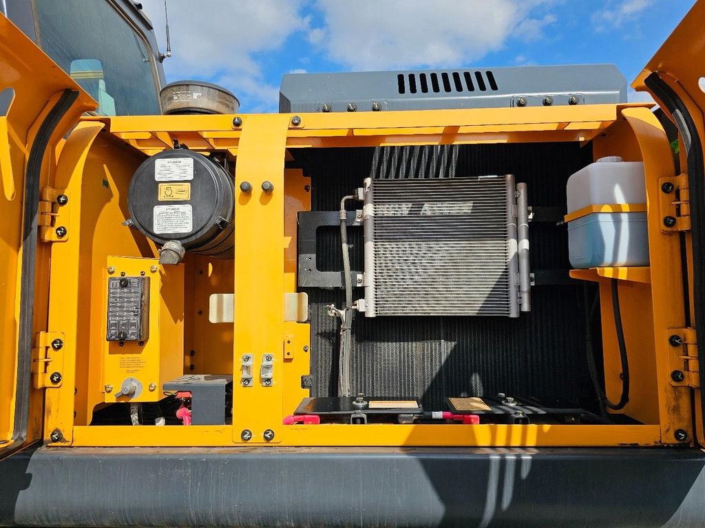 Hyundai R215L WE1322