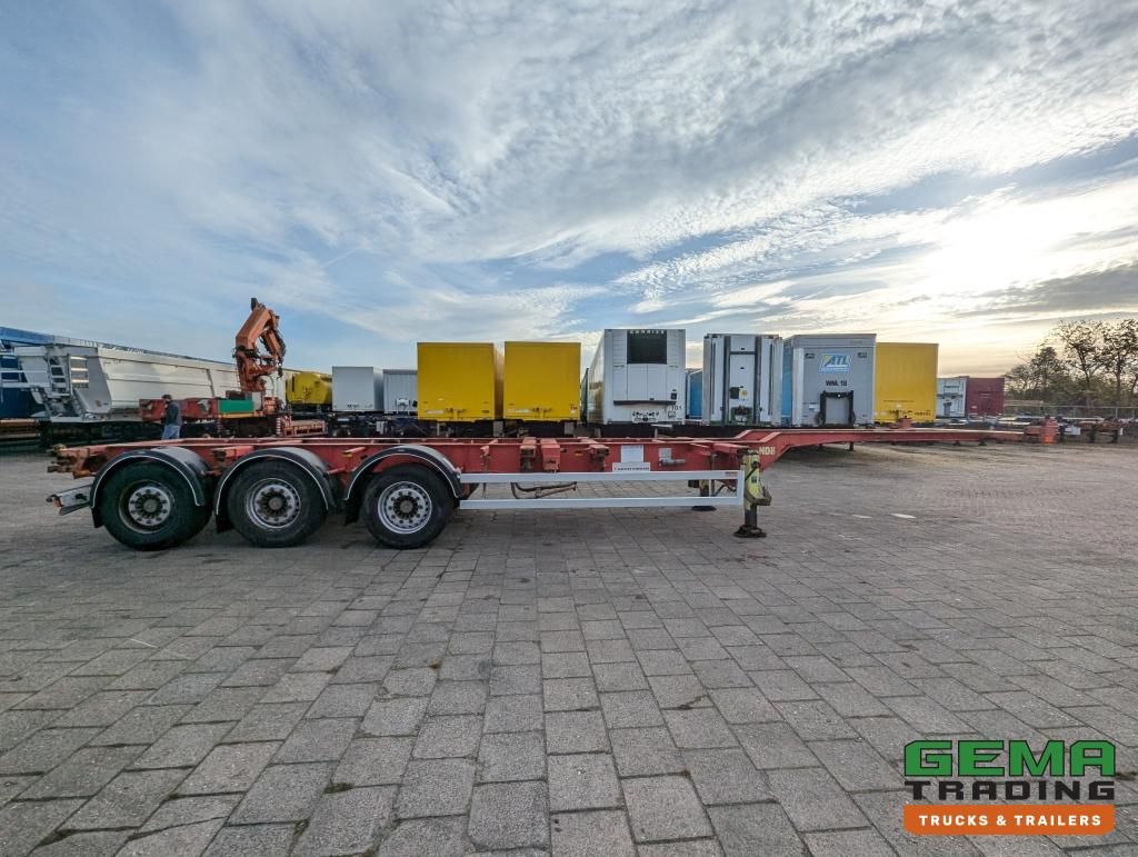 Tirsan Maxima CS 3-Assen SAF ADR FL-AT - Disc Brakes - All Connections - Back Slider (O1979)