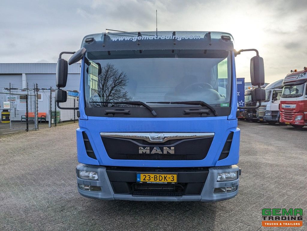 MAN TGL 7.150 4x2 Day Cab Euro6 – Wohnmobil/Kart/Motorrad/mobile Werkstatt – Hebebühne 750 kg – Solarpanel