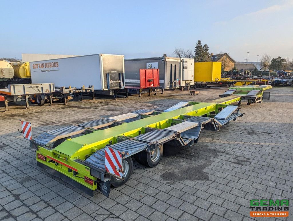 RECKER SAHN TIEFLADER SPEZIAL LowLoader - 3-Steering Axles - Remote Control - Extendable - HydraulicWidenable - Wheel Arch