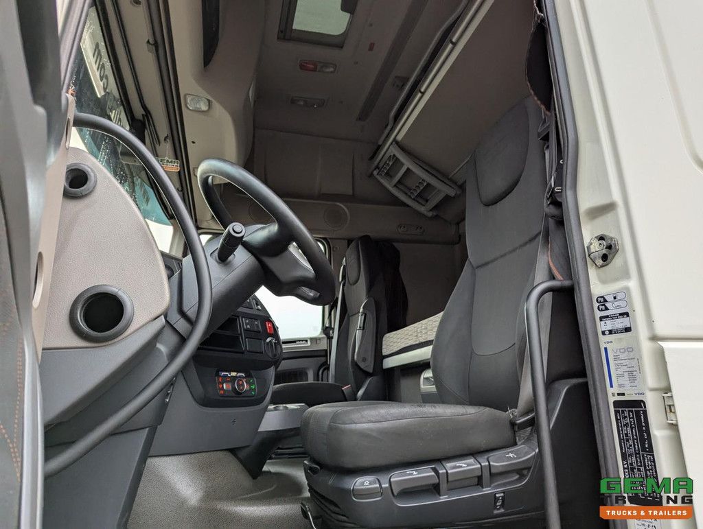 DAF XF 480 FT 4x2 Superspacecab Euro6 – Zapfwellenvorbereitung – Doppeltanks – Klimaanlage