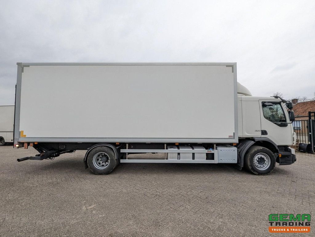 Volvo FE320 4x2 Daycab Euro 6 - Closed Body 7.6m + Tail Lift 2000KG - Side Doors - Fully Air Suspension