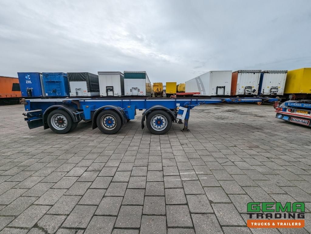 Renders ROC16.27 3-Assen SAF Disc Brakes - X-Steering - 30FT