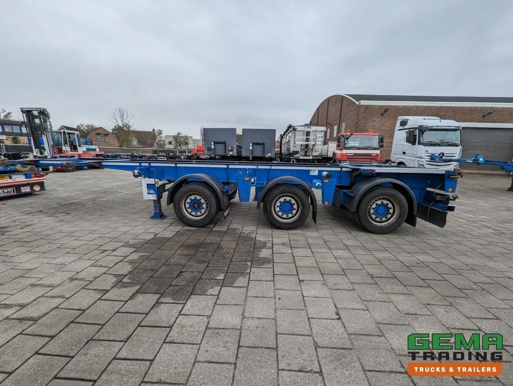 Renders ROC16.27 3-Assen SAF Disc Brakes - X-Steering - 30FT