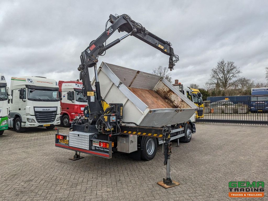 Volvo FL240 4x2 Dagcab Euro5 - 2 Zijdige Kipper + Kraan Hiab 088ES-3 HIDUO - RadioGrafisch - 39.900KM!