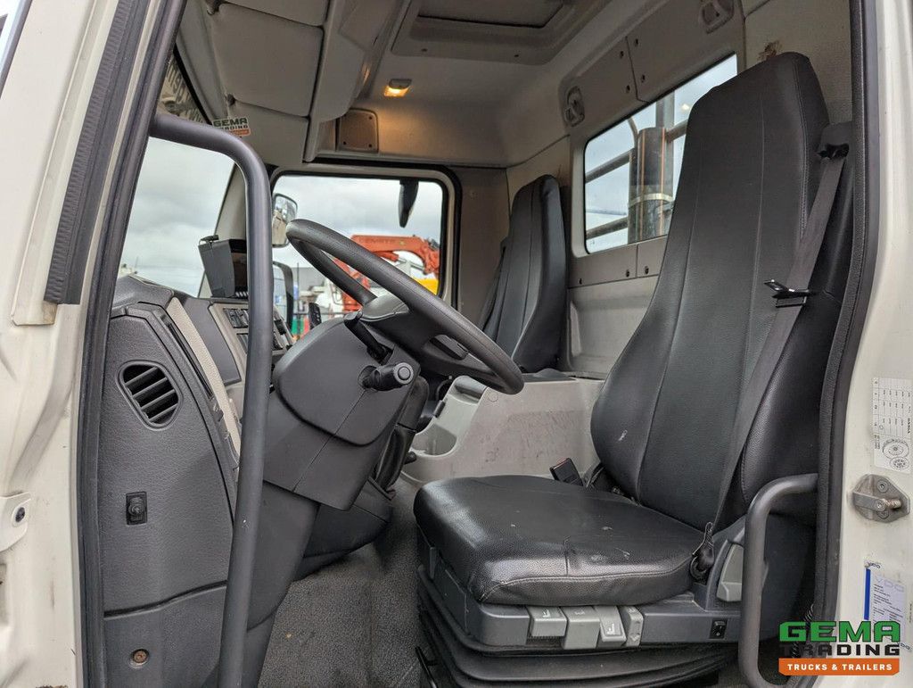 Volvo FL240 4x2 Dagcab Euro5 - 2 Zijdige Kipper + Kraan Hiab 088ES-3 HIDUO - RadioGrafisch - 39.900KM!