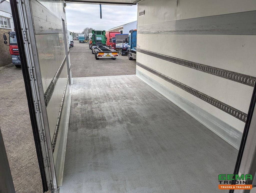 DAF CF 250 FA 4x2 DayCab Euro6 - Fridge-Freezer 7.5m + Carrier Supra 850MT + Tail lift 2000kg