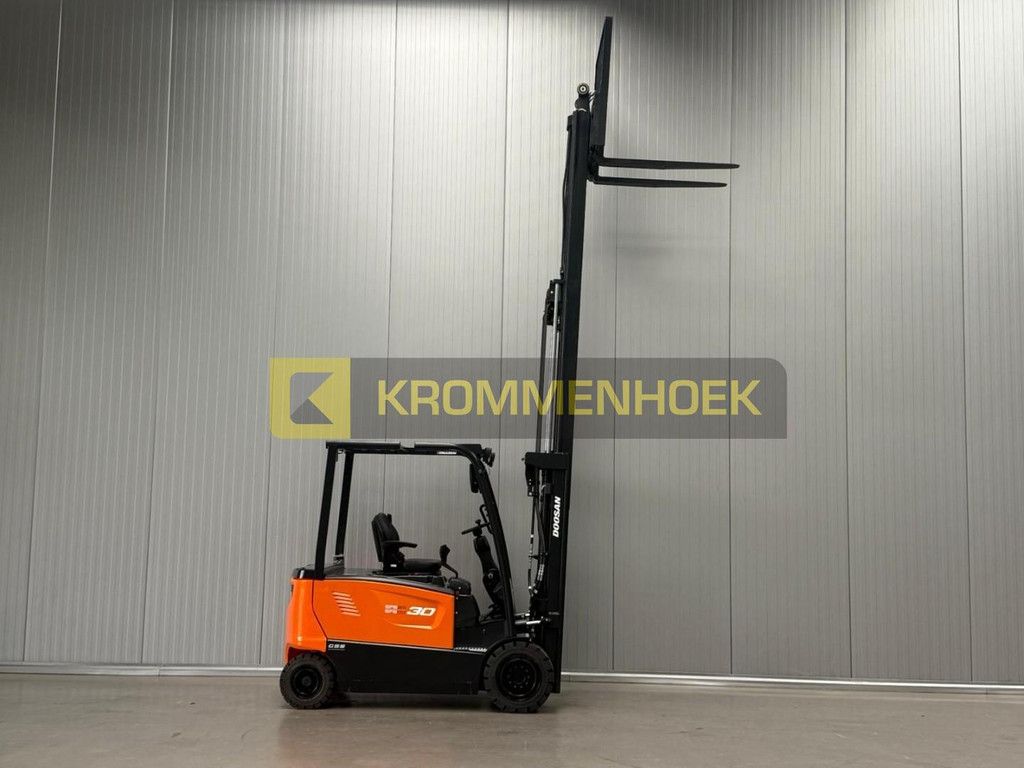Doosan B 30 X-7 Plus Neue Batterie 2025 ! KH9534
