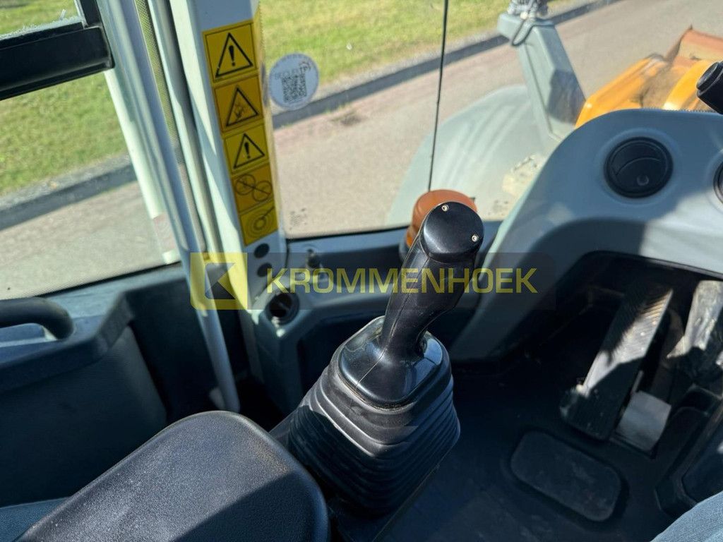 Liebherr L 586 Xpower KH9526