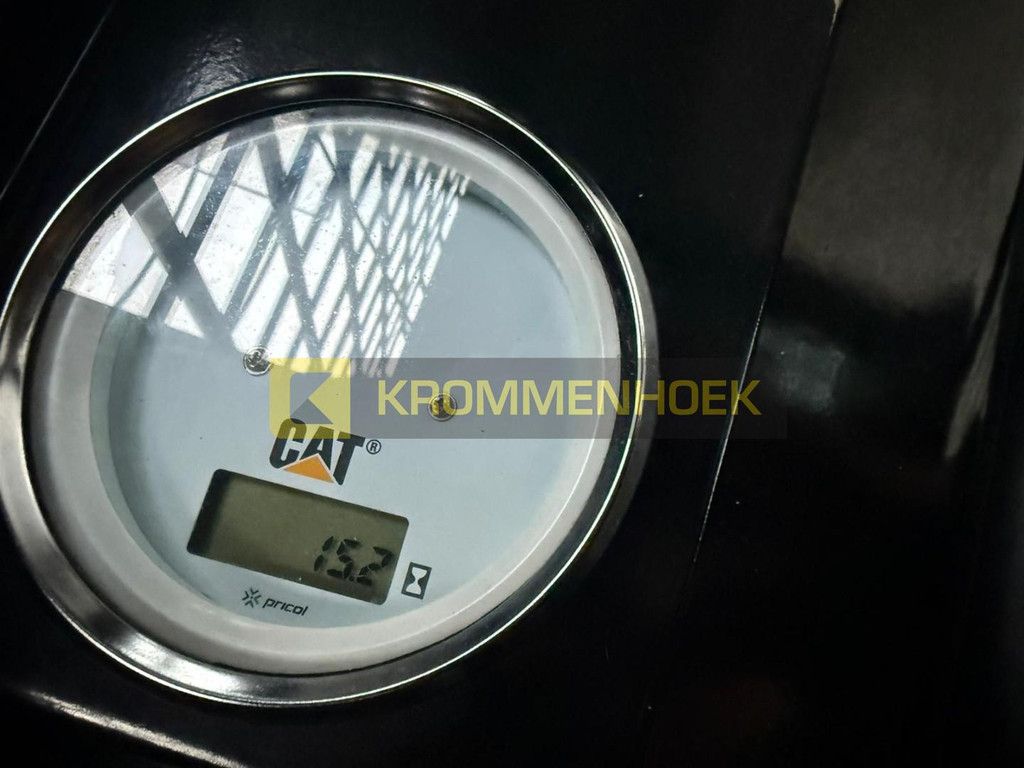 Caterpillar 216 B3 KH9582