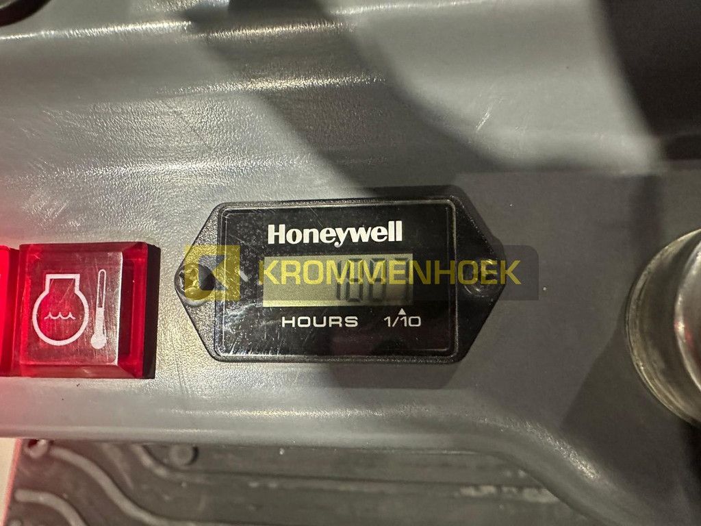 Takeuchi TB 210 R KH9593