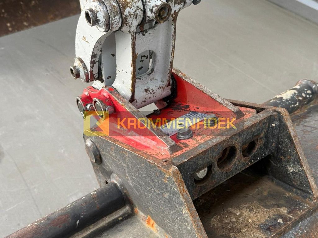 Takeuchi TB 210 R KH9591