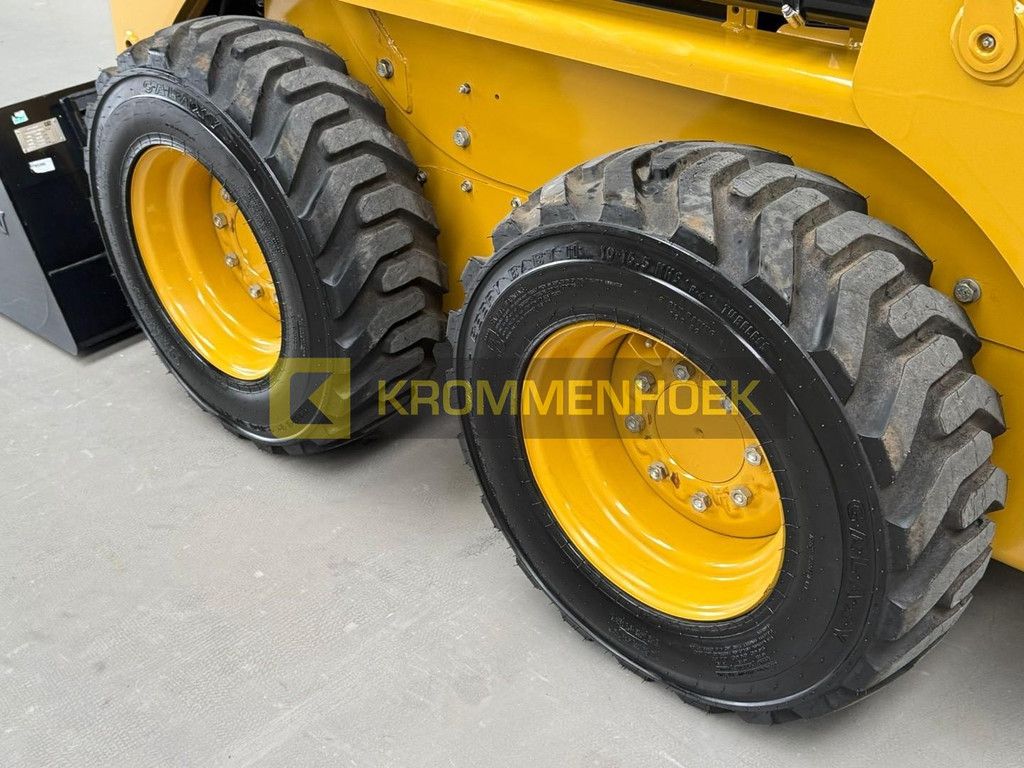 Caterpillar 216 B3 KH9583