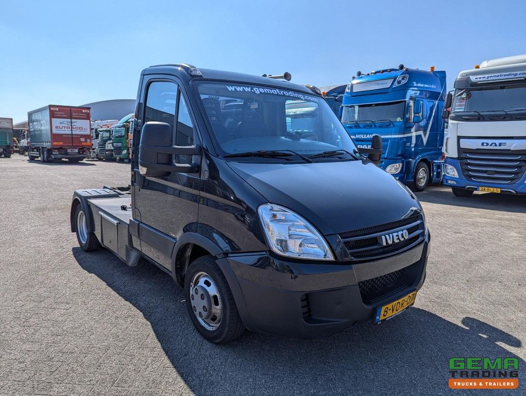 Iveco 35C18/T 4x2 Euro4 - BE-Traktor - 3-Sitzer - Drucklufthörner - Nationaler Autopass