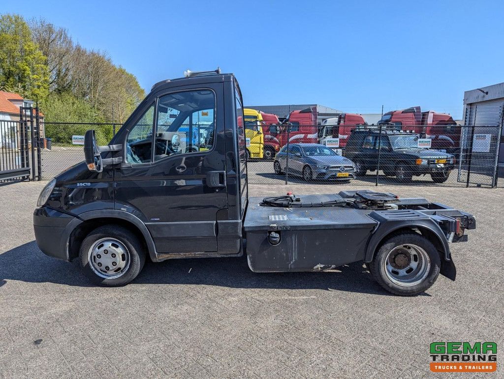Iveco 35C18/T 4x2 Euro4 - BE-Traktor - 3-Sitzer - Drucklufthörner - Nationaler Autopass