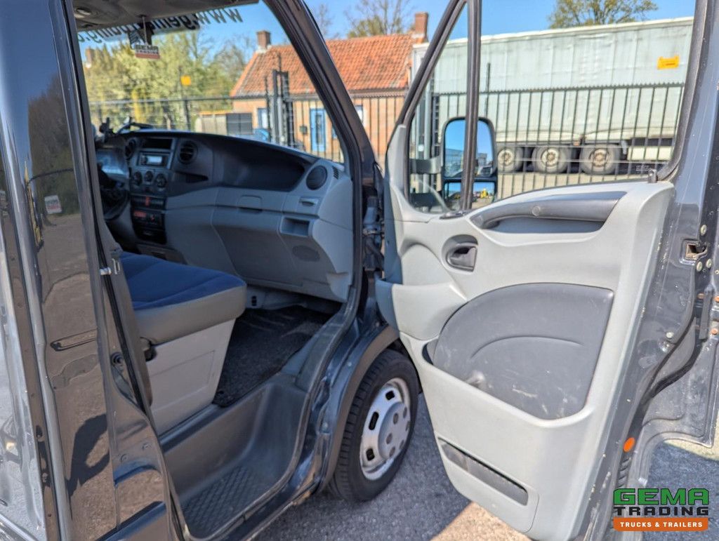 Iveco 35C18/T 4x2 Euro4 - BE-Traktor - 3-Sitzer - Drucklufthörner - Nationaler Autopass