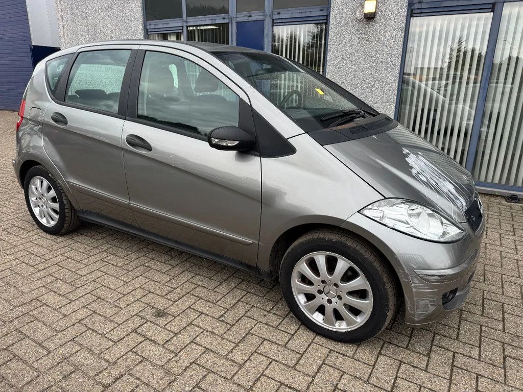 Mercedes-Benz A-klasse **A180-AUTOMAAT**