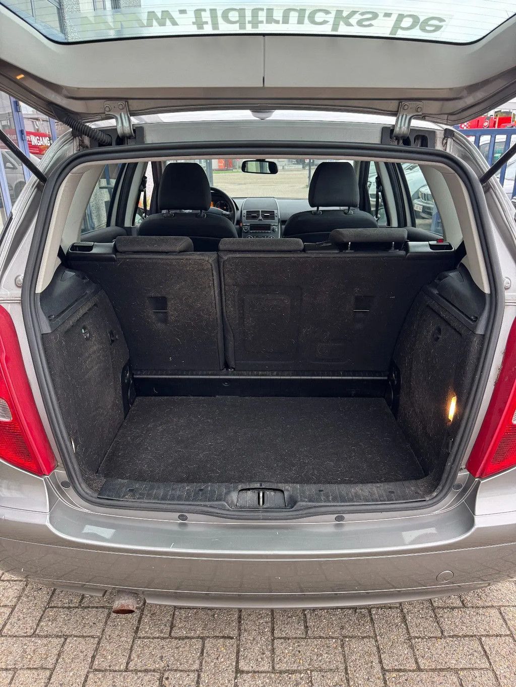 Mercedes-Benz A-klasse **A180-AUTOMAAT**