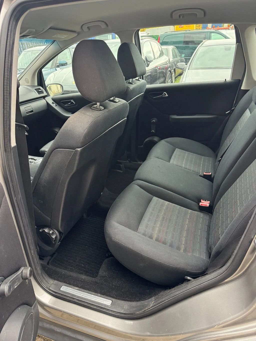 Mercedes-Benz A-klasse **A180-AUTOMAAT**