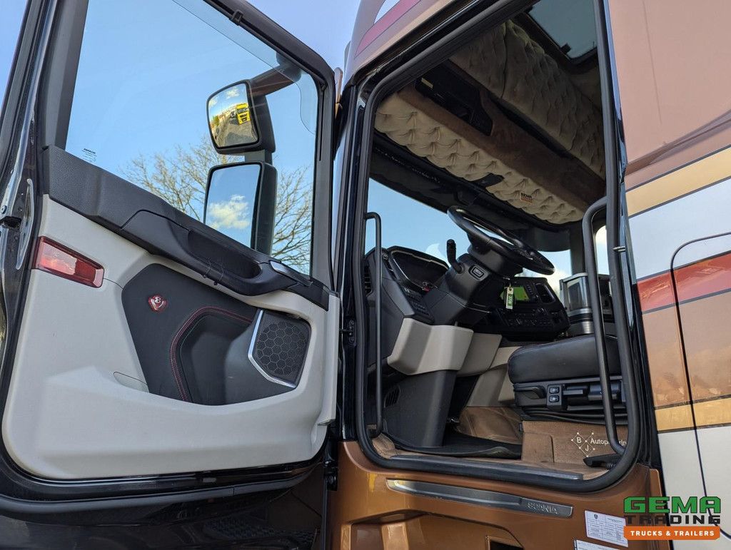 Scania S730 6x4 Topline Euro6 - V8 - Retarder - Costum Interior - Vollucht - Alcoa's