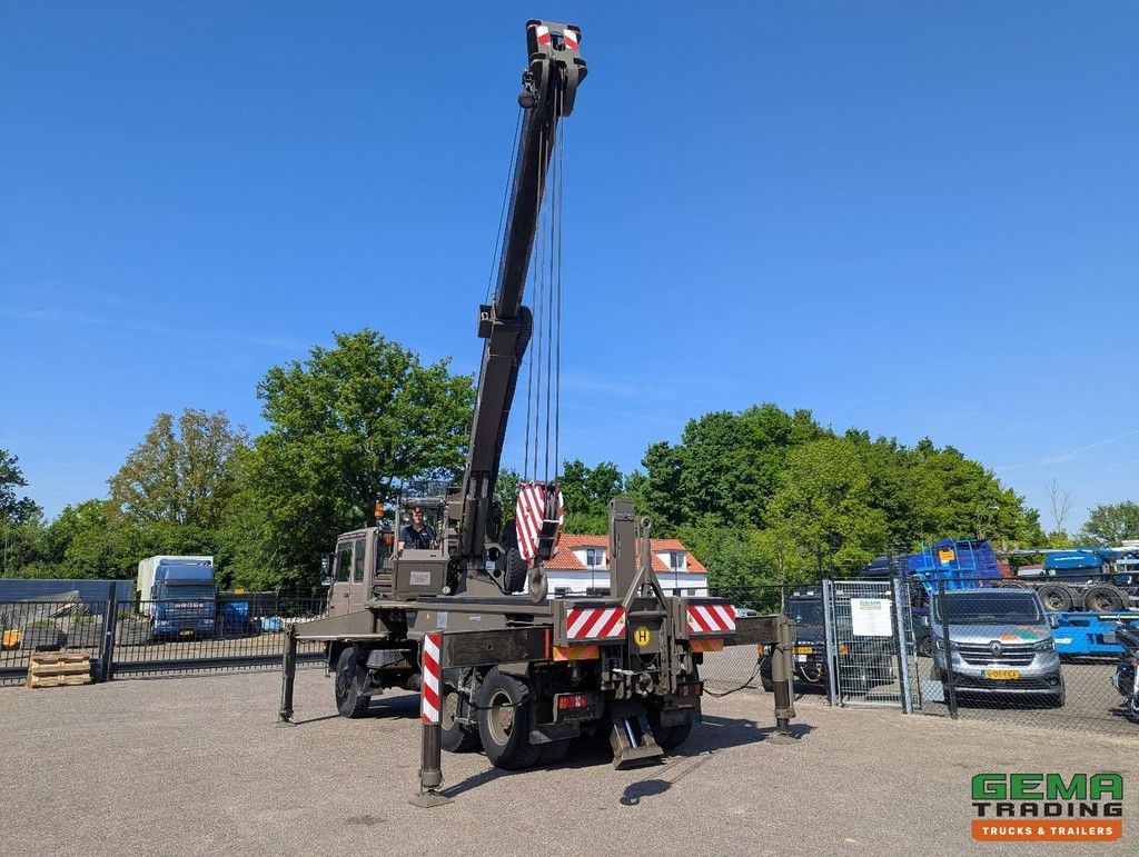 OAF 32.281 6x6 - WSK - Palfinger PK30000T - Hub reduction - 2 Winches - 59,000KM - LikeNEW