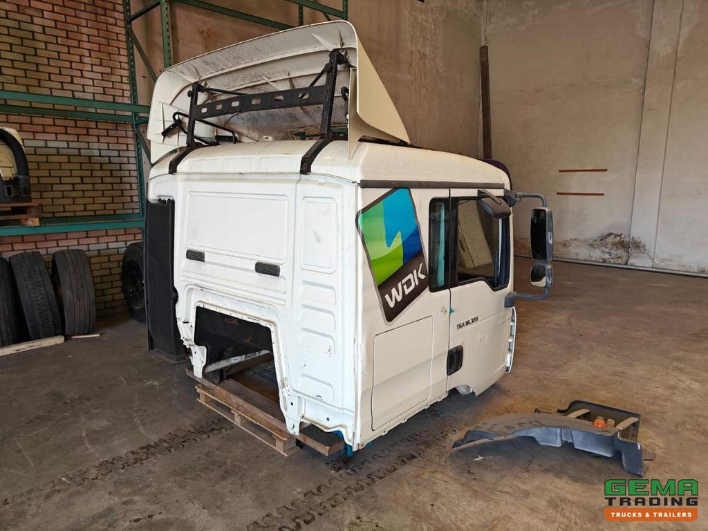 MAN TGA Cabine