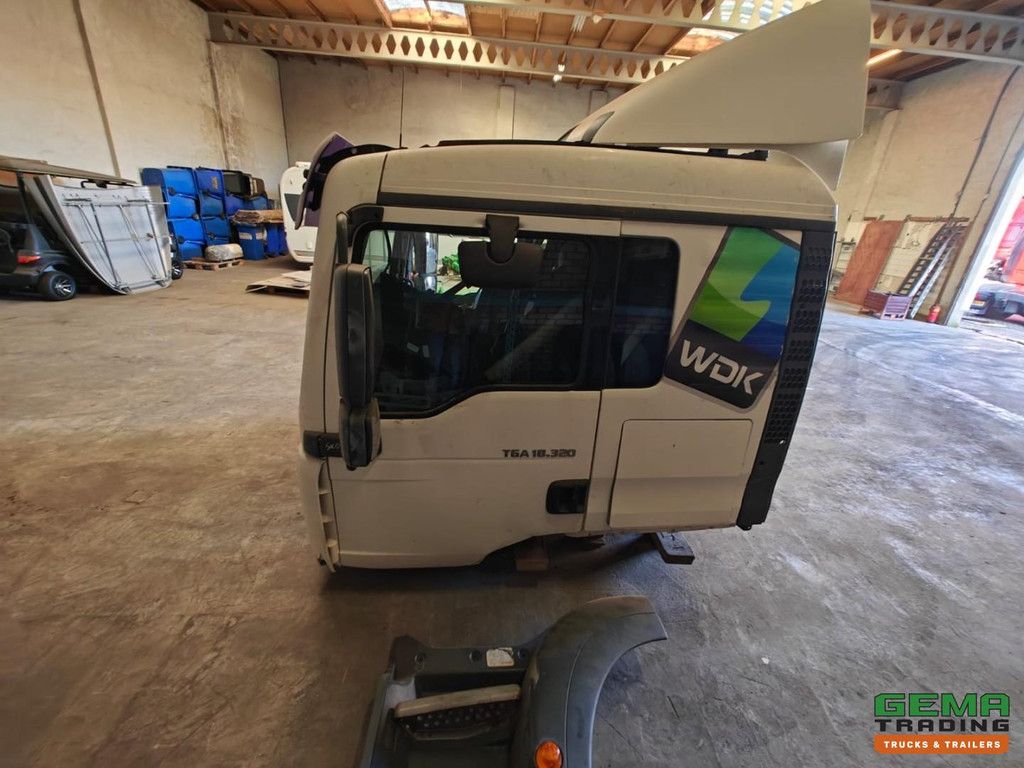 MAN TGA Cabine