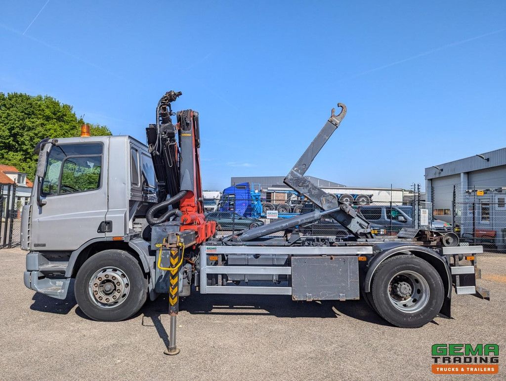 DAF 75.240 4x2 Dagcab Euro1 - Haakarm 14T + Palfinger PK11000 - Afstandsbediening