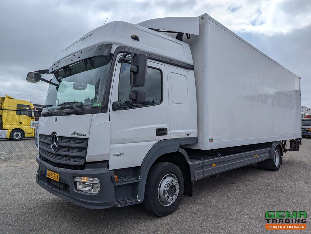 Mercedes-Benz Atego 1321 4x2 Sleeping Cab Euro6A - Closed Body 7.58m + Tail Lift 1500kg 10/2025APK