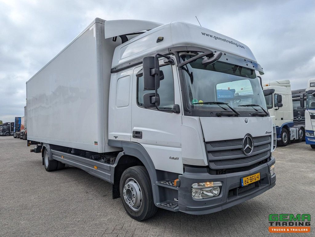Mercedes-Benz Atego 1321 4x2 Sleeping Cab Euro6A - Closed Body 7.58m + Tail Lift 1500kg 10/2025APK