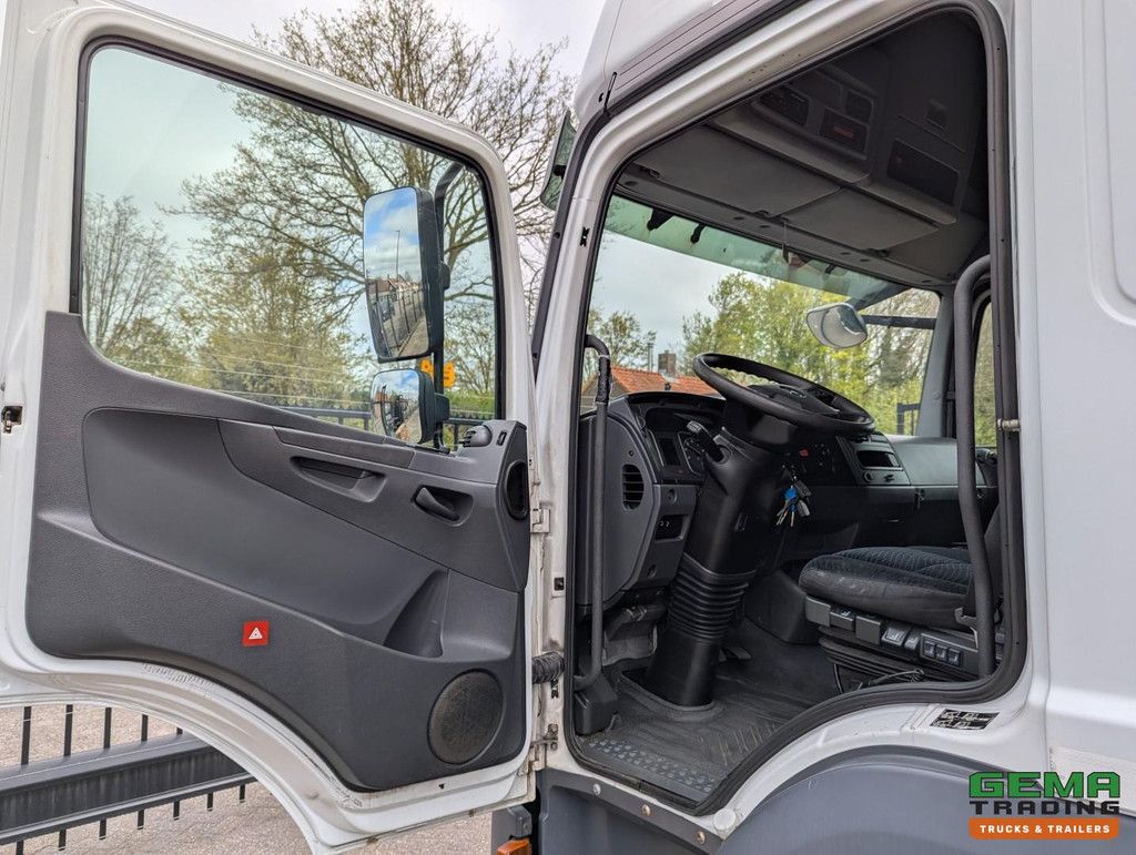 Mercedes-Benz Atego 1321 4x2 Sleeping Cab Euro6A - Closed Body 7.58m + Tail Lift 1500kg 10/2025APK