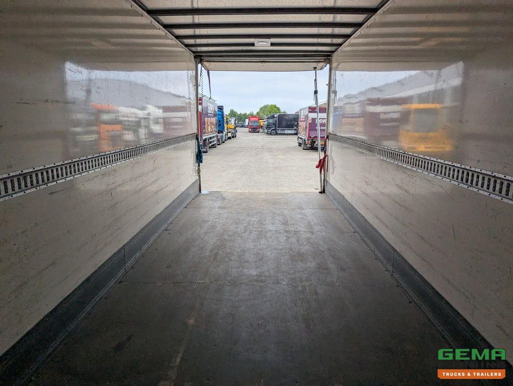 Volvo FL 250 4x2 Daycab Euro6 -6CIL- 12T- Closed box 7.75m + tail lift 1500kg - 06/2025MOT