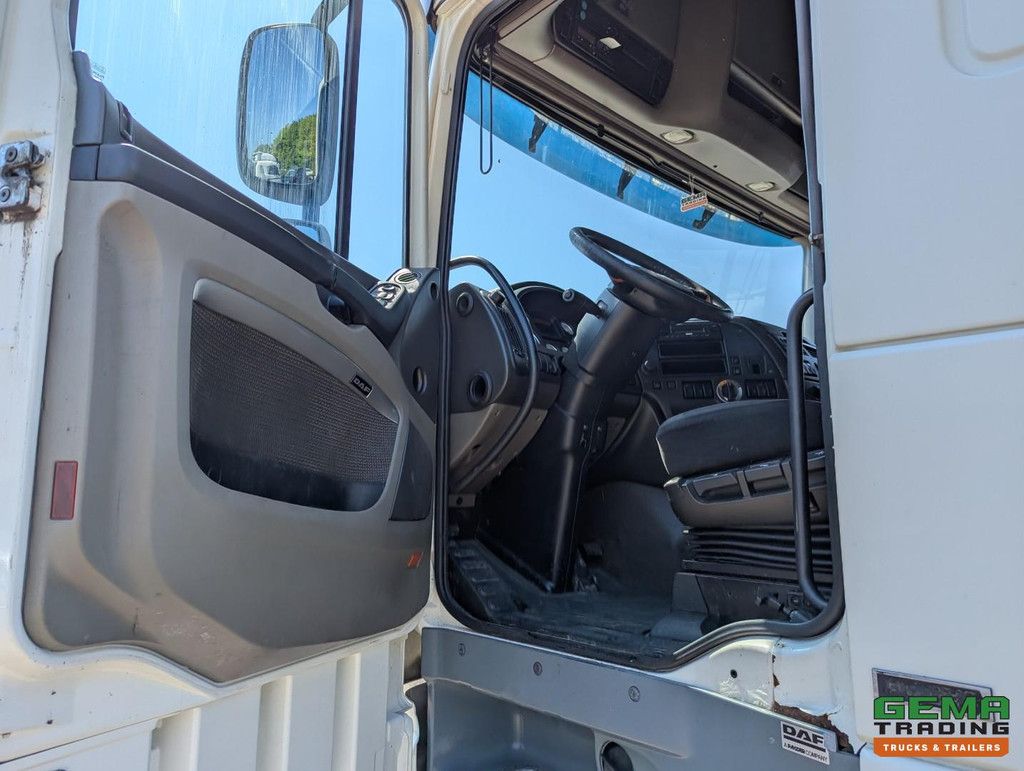DAF FT XF105.460 4x2 Superspacecab Euro5 EEV - Retarder - Double tanks