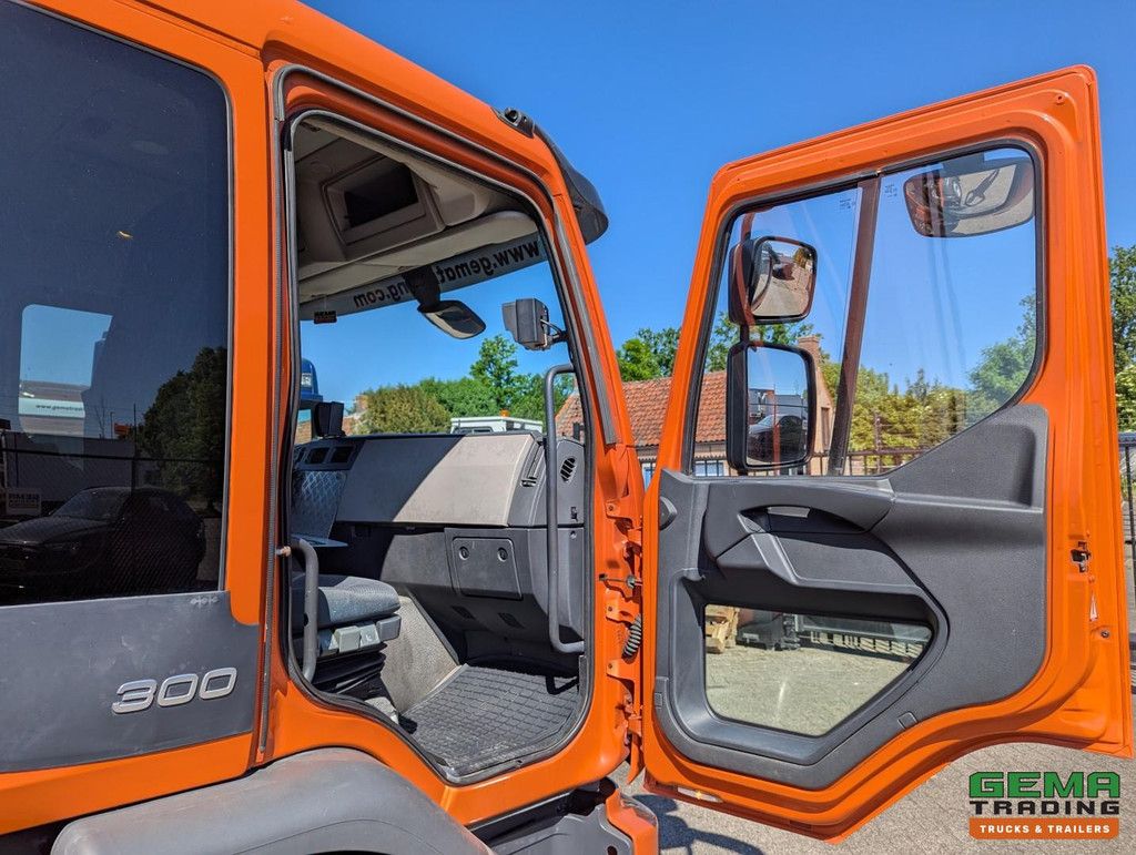 Volvo FE 300 EEV 6x2/4 Daycab Euro5 EEV K - Zoeller Ekopres Medium XL - 10/2025TUV