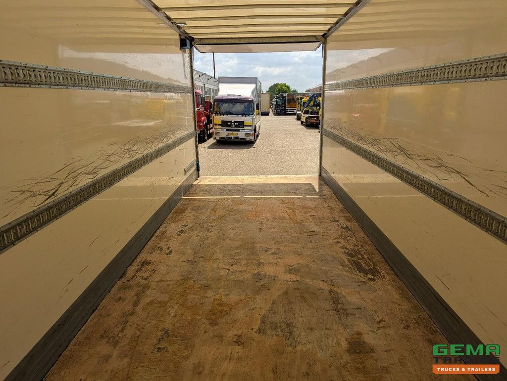 Mercedes-Benz Antos 2027 4x2 Daycab Euro6C – Geschlossener Kasten 7,6 m – Hebebühne 2000 kg – 11/2025 TÜV